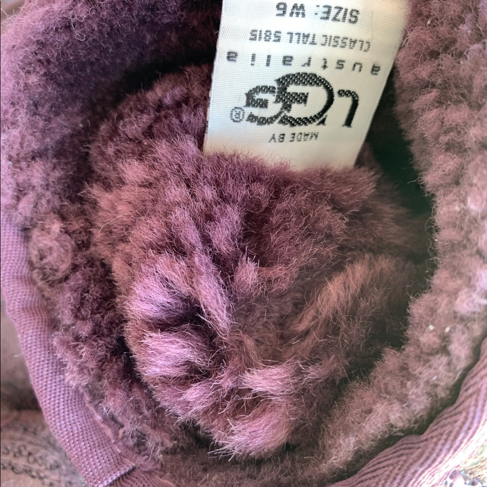 UGG boot - Picture 7 of 8